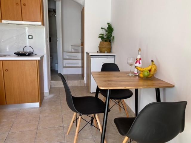 Apartment Lakka In Chora *